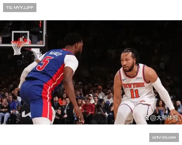 NBA杯决赛半场:马刺61-59领先尼克斯,布伦森15分阿奴诺比20分 NBA杯决赛半场:马刺61-59领先尼克斯,布伦森15分阿奴诺比20分